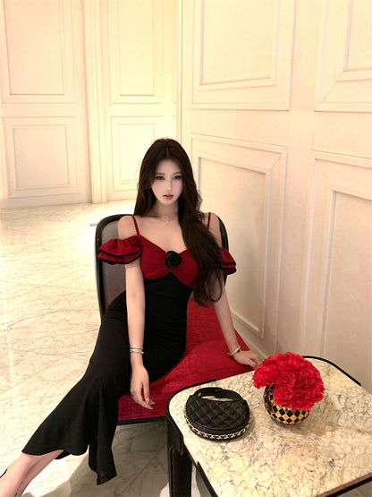 Charming Black & Red Off-Shoulder Mermaid Maxi Dress Casual Occasion Ruffles Trimmed Rose Detail Long Dress AP1809