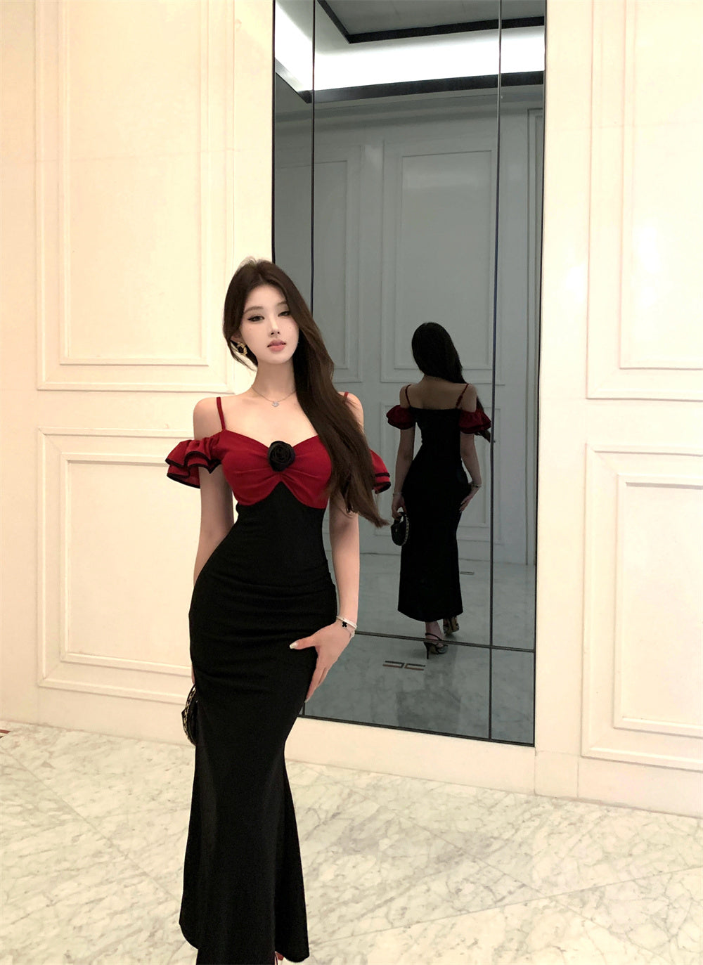 Charming Black & Red Off-Shoulder Mermaid Maxi Dress Casual Occasion Ruffles Trimmed Rose Detail Long Dress AP1809