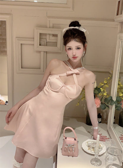 Sweet Girls Beaded Design Crisscross Front Mini Skirt Bodycon A-Line Pink Bow Design Cinched-Waist Halter Short Dress AP1833