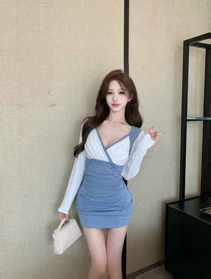 Fashionable White & Blue Color-Block Crisscross Long Sleeves Mini Skirt Everyday Wear Ruched Bodycon Short Dress AP1862