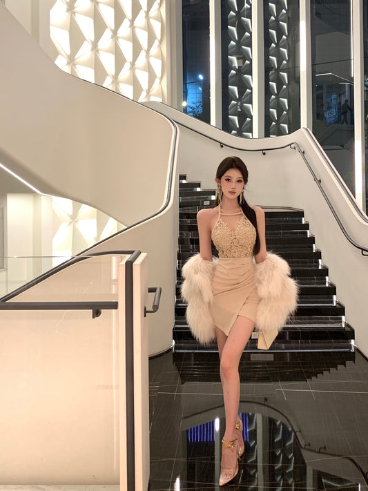 Stylish Lace Applique Asymmetric Hem Mini Skirt Chic Backless Bodycon Sheer Mesh Splicing Halter Short Dress AP1865