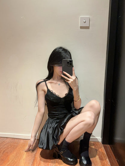 Hot Girls Black Spaghetti Strap A-Line Flared Mini Dress Parties Outfit Sexy Lace Trimmed Neckline Short Dress AP1894