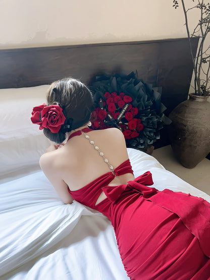 Charming Red Rhinestone-Embellished Back Mini Skirt Vogue Bow Detail Ruched Bodycon Halter Short Dress AP1909