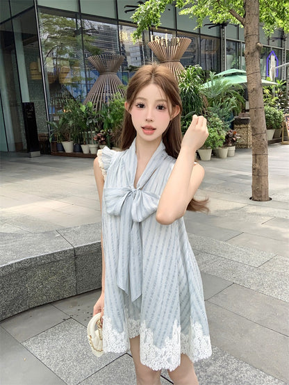 Everyday Wear Light Grey Striped Sleeveless Mini Dress Charming Big Bow Necktie Lace-Trimmed Hem Loose Fit Short Dress AP1914