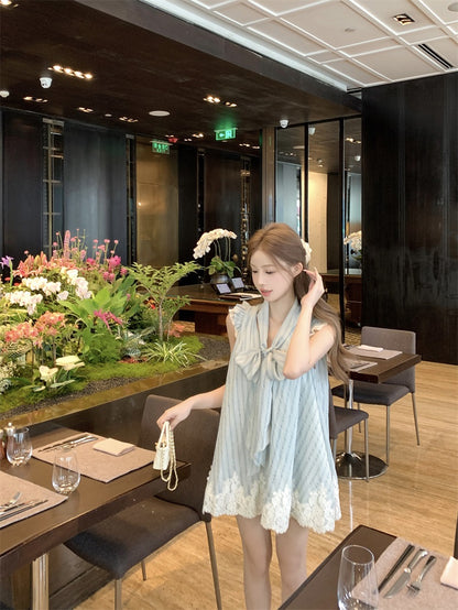 Everyday Wear Light Grey Striped Sleeveless Mini Dress Charming Big Bow Necktie Lace-Trimmed Hem Loose Fit Short Dress AP1914