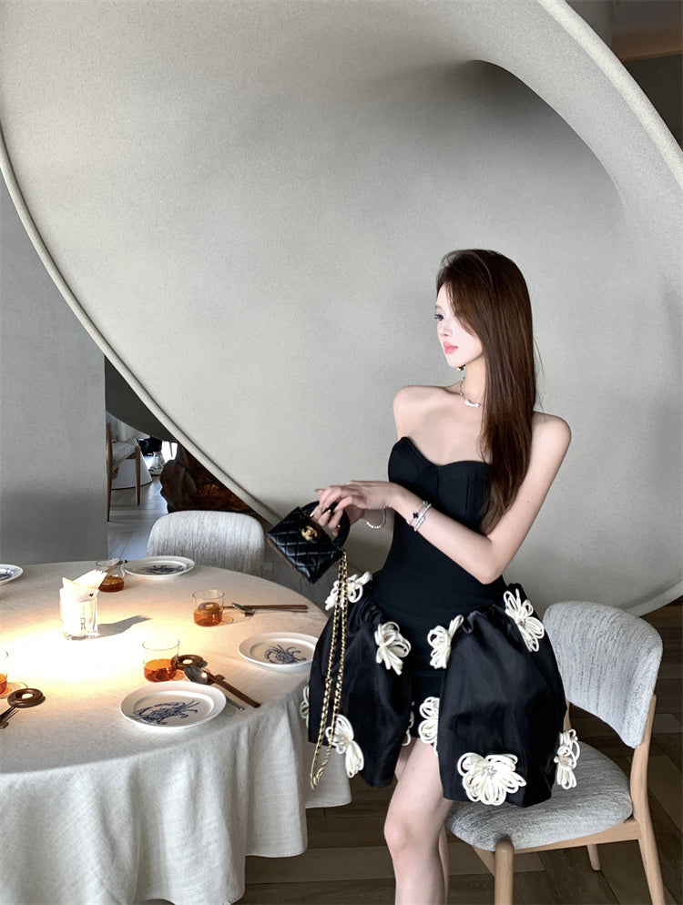 Birthday Party A-Line Corset Strapless Cream Mini Skirt Elegant 3D White Flower Accent Short Dress AP1916