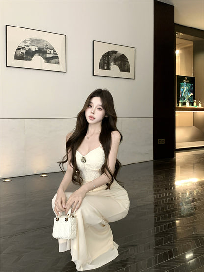 Graceful Sheath Rhinestone Accent Spaghetti Straps Maxi Dress Feast Outfit Textured Applique Chiffon Hem Splicing Long Dress AP1918