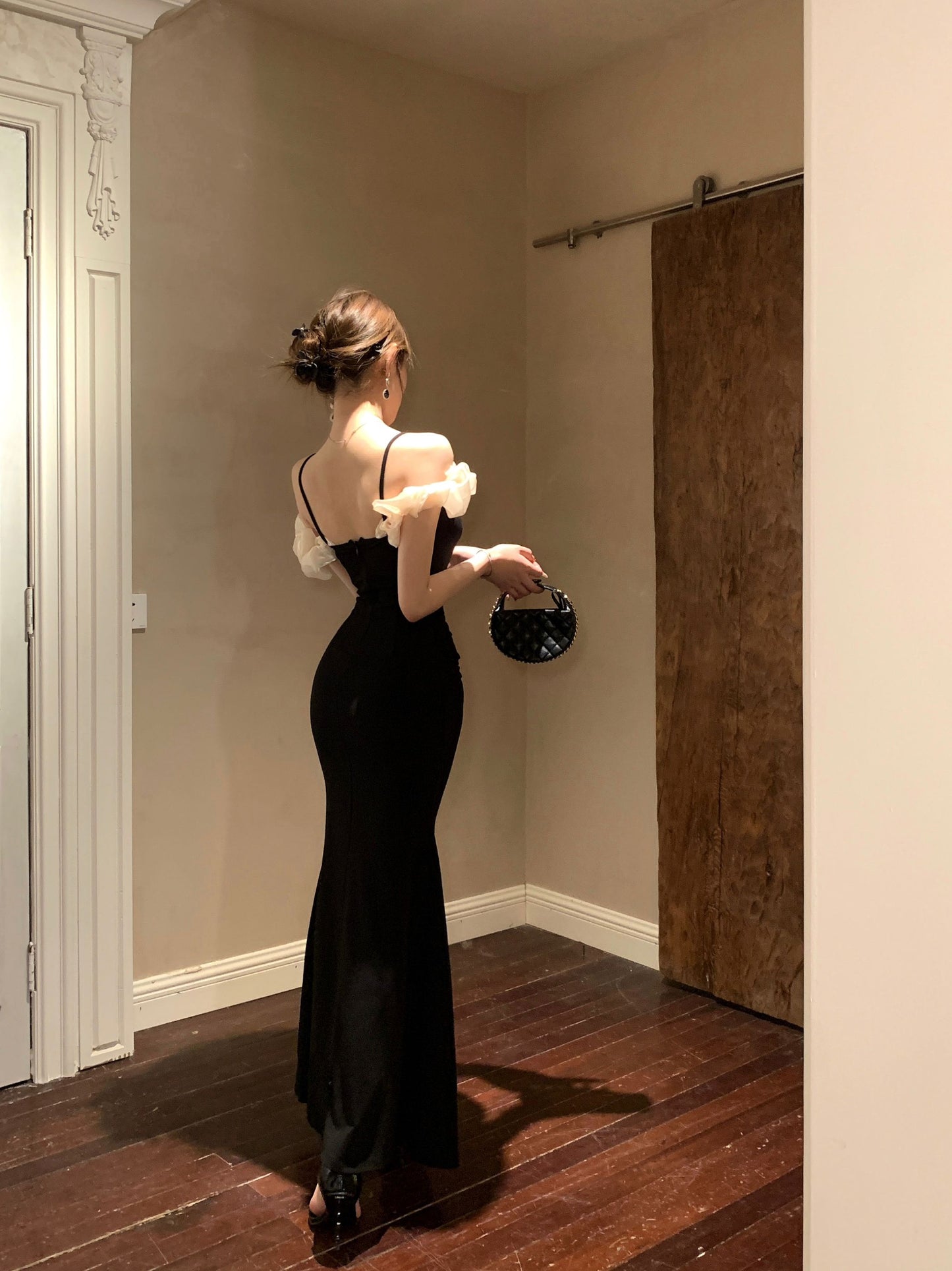 Romantic Asymmetric Sheen Ruffles Off-Shoulder Maxi Dress Glamorous High Slit Black Mermaid White Flower Detail Long Dress AP1921