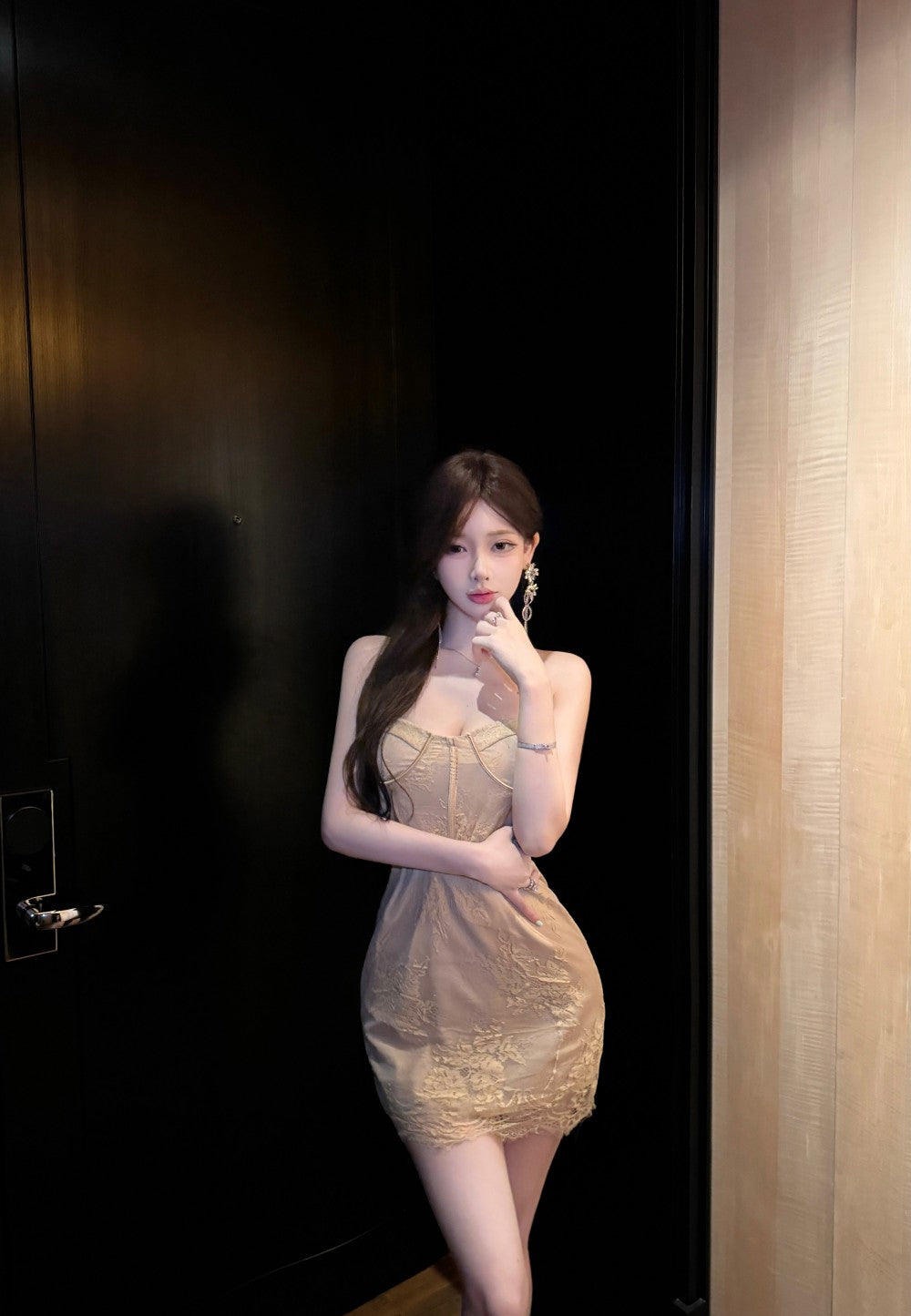 Exquisite Birthday Party Two-Piece Set Maxi Skirt Vogue Lace Hem Strapless Inner Sheer Mesh Short Dress AP1926