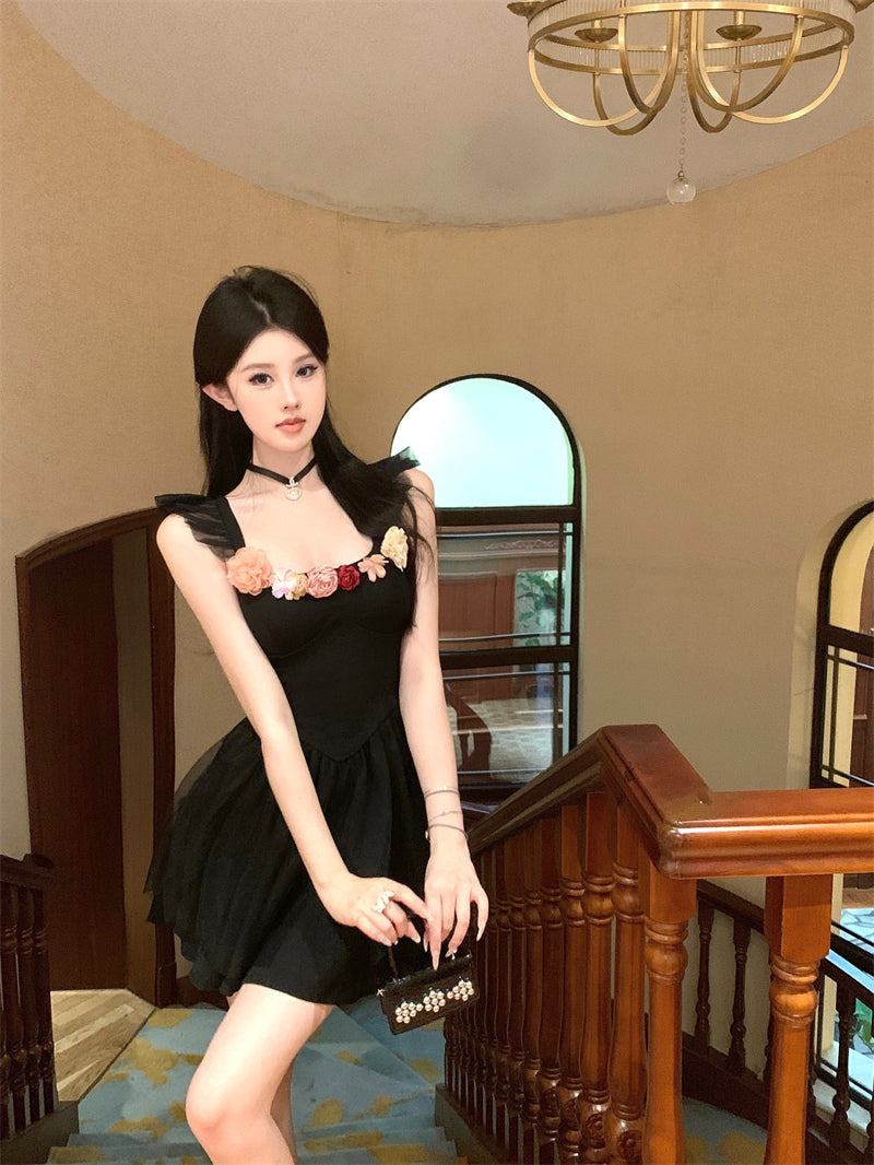 Y2K Style Flutter Straps A-Line Mini Dress Vogue Colorful 3D Flowers Accent Cascade Tulle Overlay Short Dress AP1935