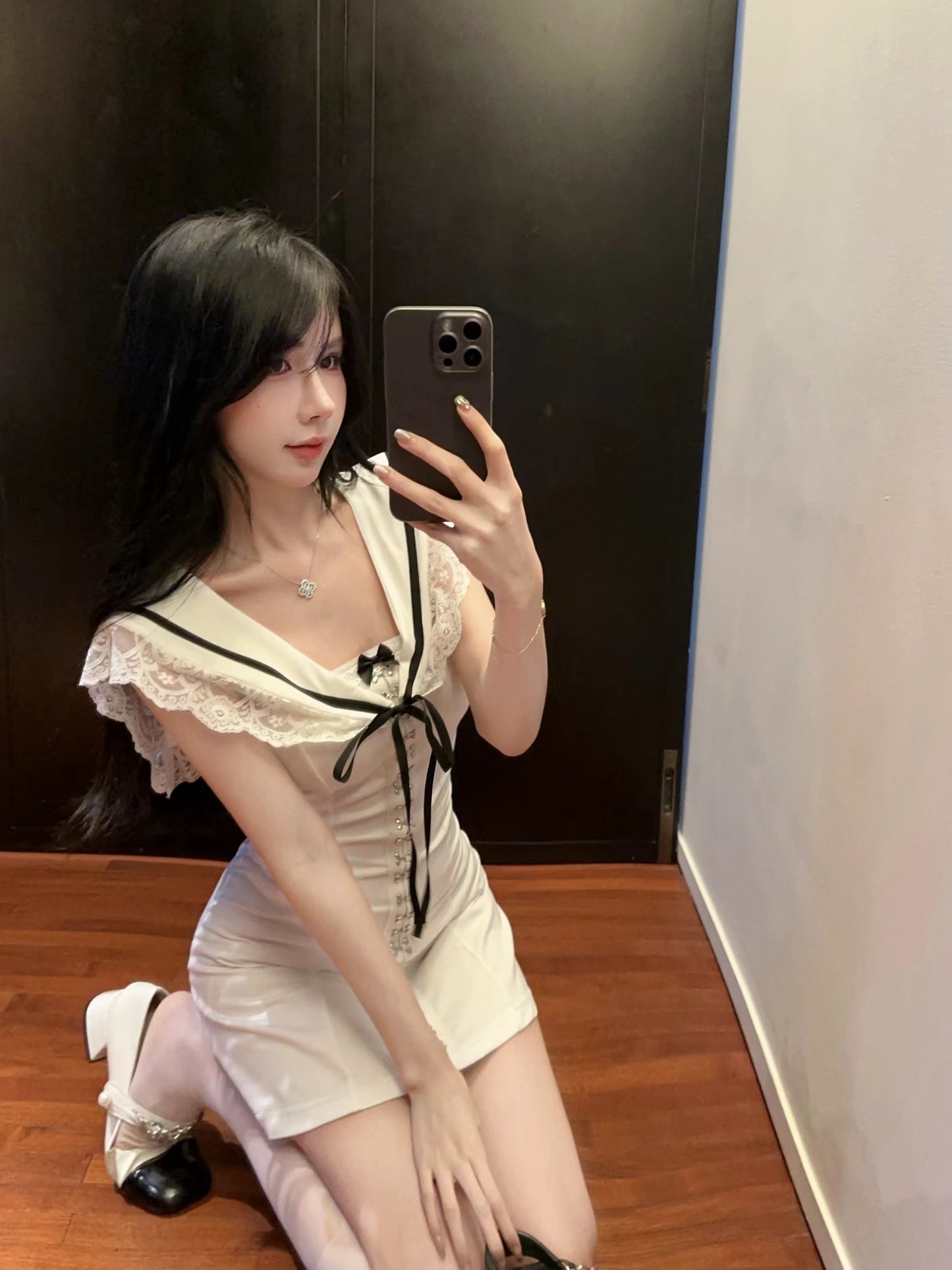 Casual Outfit Navy Lace Collar Black Trim White Mini Skirt Chic Y2K Style Figure-Hugging Bodycon Fit Bow Detail Short Dress AP1936