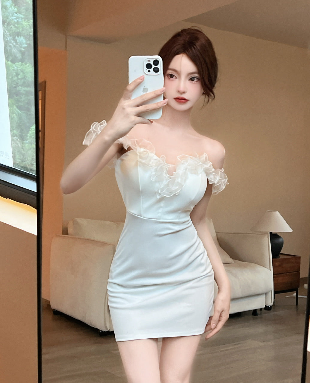Charming White Satin Off-Shoulder Sheath Mini Skirt Chic Fit for Party Ruffle Neckline Short Dress AP1939