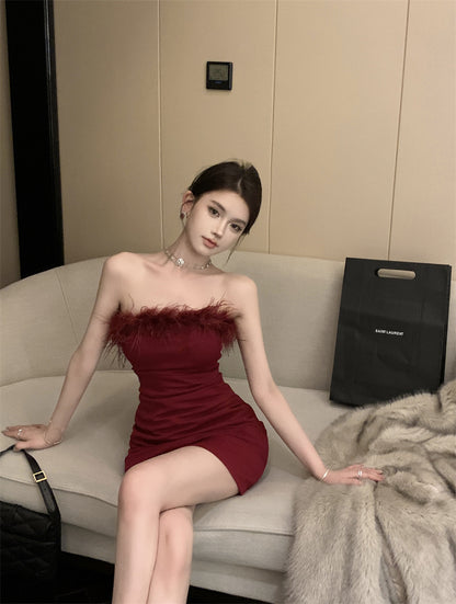 Alluring Strapless Red Feather Trimmed Mini Skirt Retro Bodycon Draped Short Dress AP1947