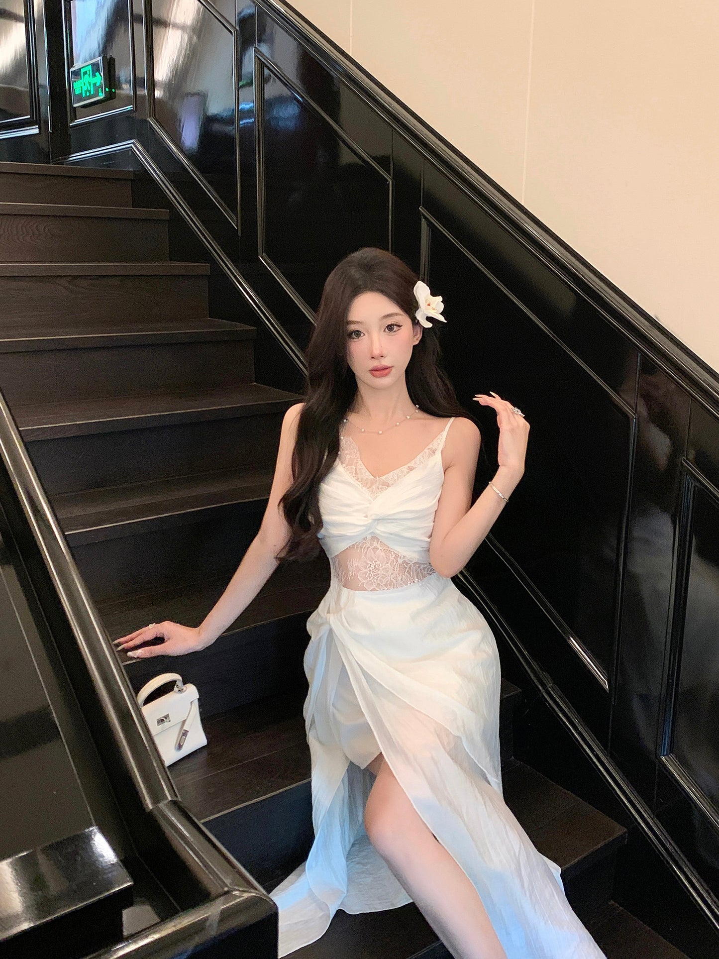 Graceful White Twist Front Lace Cutout High-Slit Maxi Dress Vogue Asymmetric Hem Tulle Layered Evening Occasions Long Dress AP1950