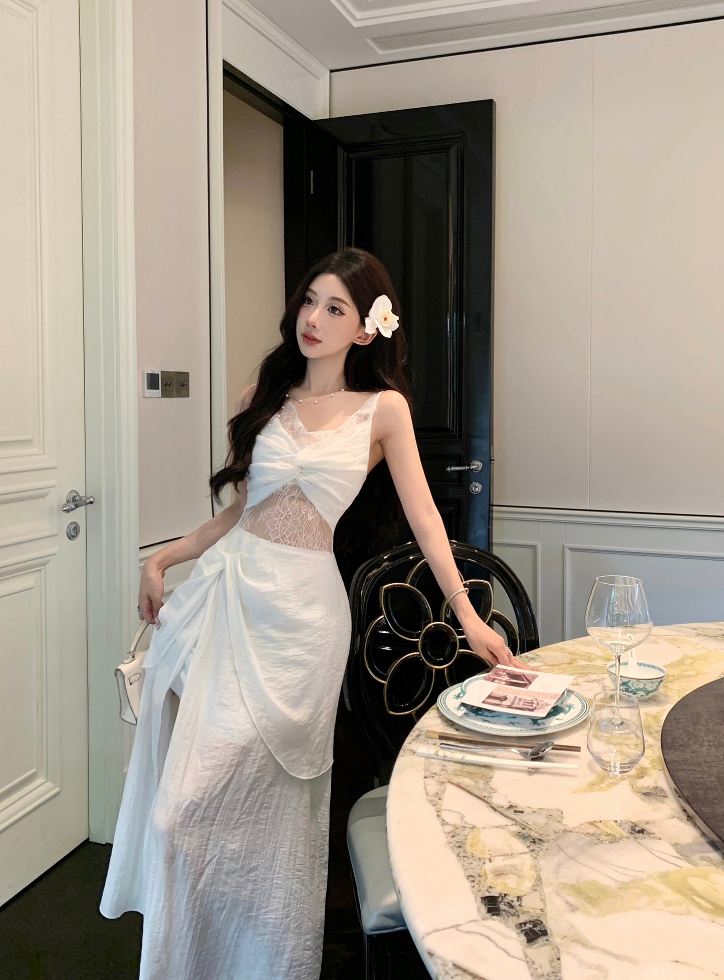 Graceful White Twist Front Lace Cutout High-Slit Maxi Dress Vogue Asymmetric Hem Tulle Layered Evening Occasions Long Dress AP1950