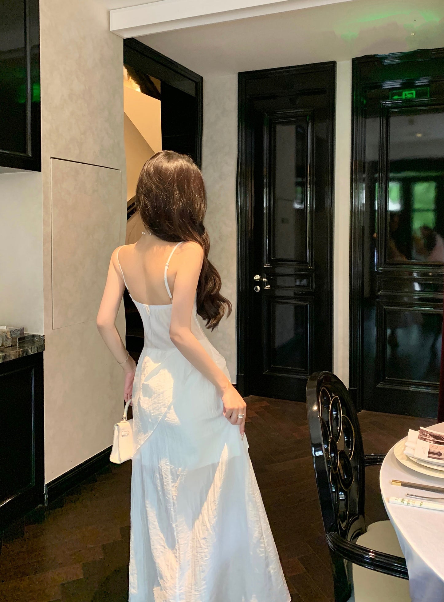 Graceful White Twist Front Lace Cutout High-Slit Maxi Dress Vogue Asymmetric Hem Tulle Layered Evening Occasions Long Dress AP1950