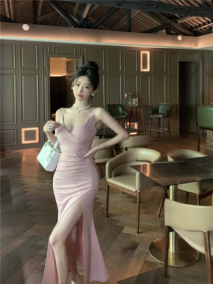 Graceful High-Slit Mermaid Pink Maxi Dress Classical Spaghetti Strap V-Neck Sheath Long Dress AP1965
