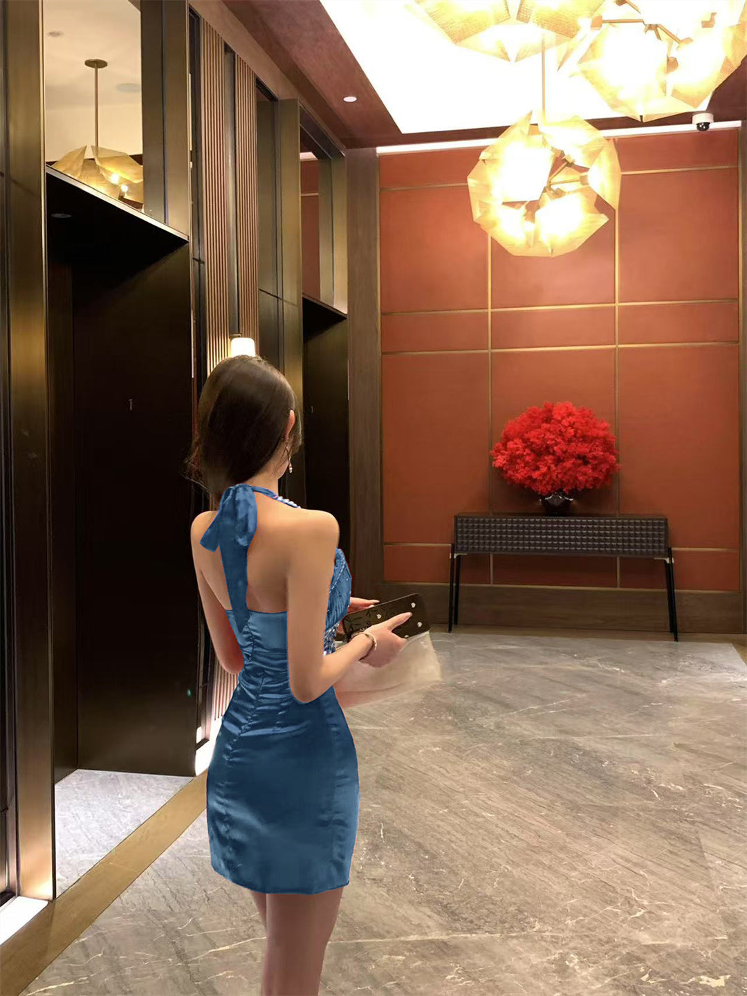 Exquisite Sparkling Rhinestone Design Mini Skirt Hot Girls Parties Outfit Sheath Beading Halter Short Dress AP1971