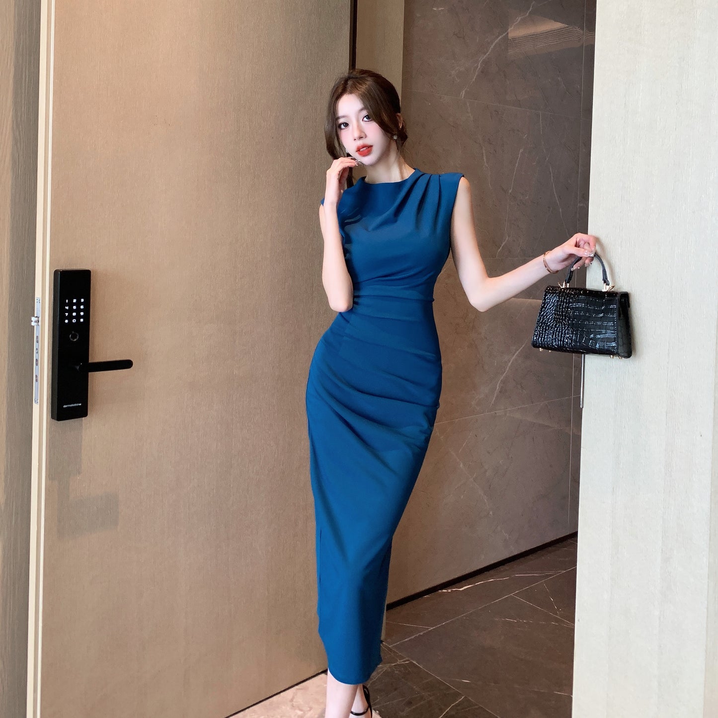 Stylish Navy Blue Sleeveless Round Neck Midi Dress Luxurious Ruched Waist Side Slit Office-Ready Long Dress AP1991