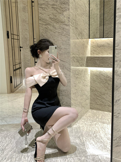 Vogue Large Contrast Bow Rhinestone Straps Mini Skirt Sexy Evening Galas Off-Shoulder Sheath Short Dress AP1997
