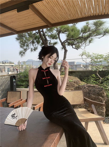 Vintage Style Black Velvet Red Frog Buttons Midi Dress Luxury Parties Sheath Mermaid Hem Long Dress AP1998