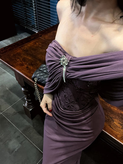 Alluring Lace Bodice Mermaid Hem Rhinestone Accent Maxi Skirt Novelty Purple Draped Front Off-Shoulder Night Parties Long Dress AP2002