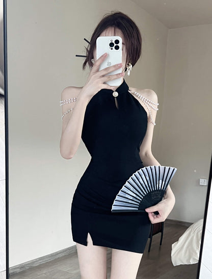 Unique Pearl Shoulder Chains Black Mini Skirt Charming Side Slit Night Parties Cutout Halter Short Dress AP2004