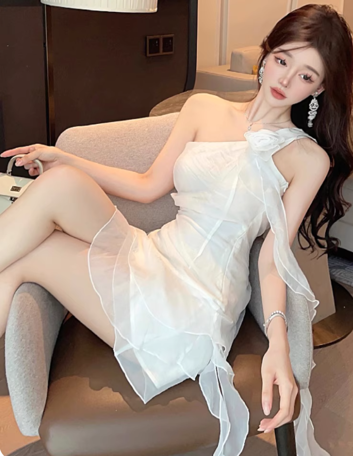 Hot Sales Ruffled Streamers One Shoulder Mini Dress Novelty Puffy Tiered Hem Cinched-Waist Short Dress AP2015