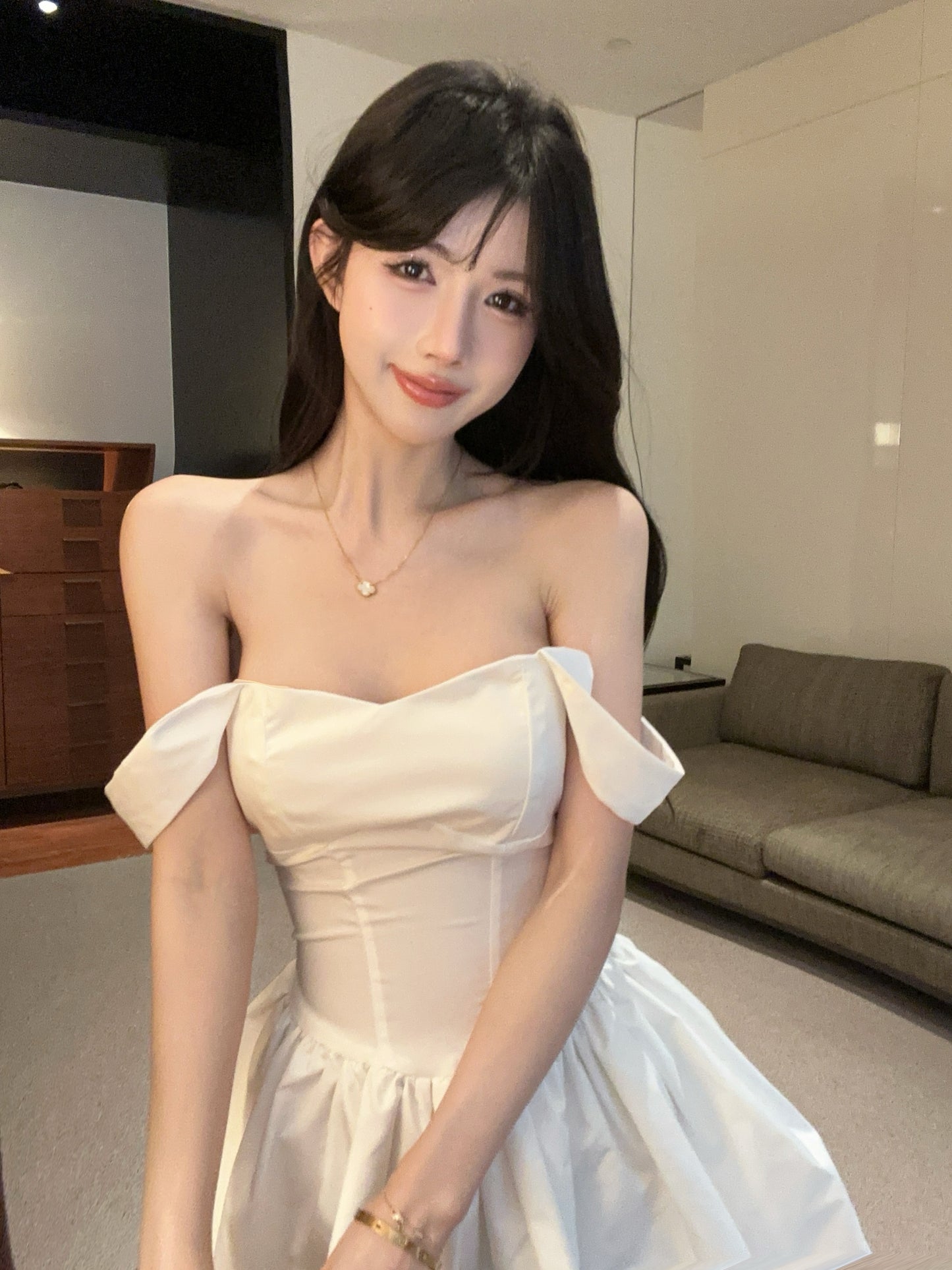 Romantic White Square Neck Satin Mini Dress Chic Puffy Hem Corset Waist Date Nights Short Dress AP2020