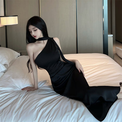 Charming Black One-Shoulder Black Maxi Dress Fashionable Long Streamer Detail Long Dress AP2023