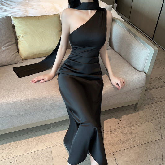 Charming Black One-Shoulder Black Maxi Dress Fashionable Long Streamer Detail Long Dress AP2023