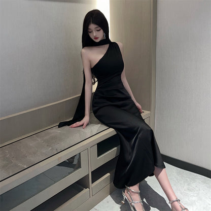 Charming Black One-Shoulder Black Maxi Dress Fashionable Long Streamer Detail Long Dress AP2023