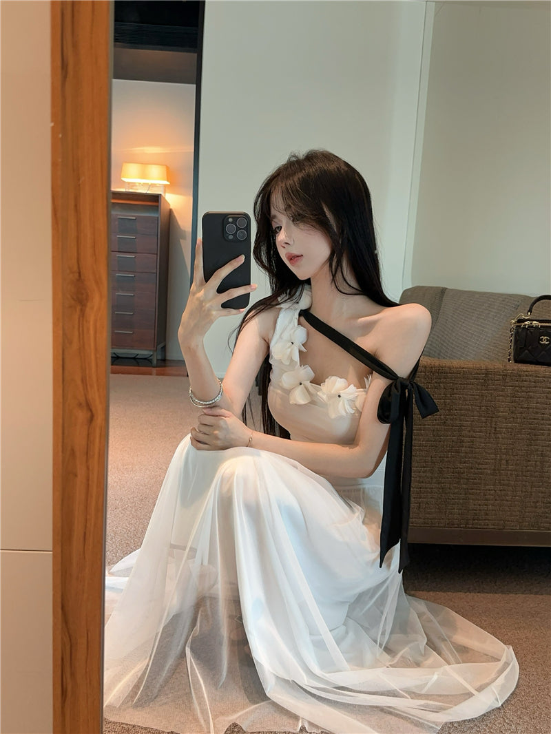 Fashionable White One-Shoulder Black Bow Streamer Maxi Dress Vogue 3D Floral Trim Ruched Bodice Long Dress AP2033