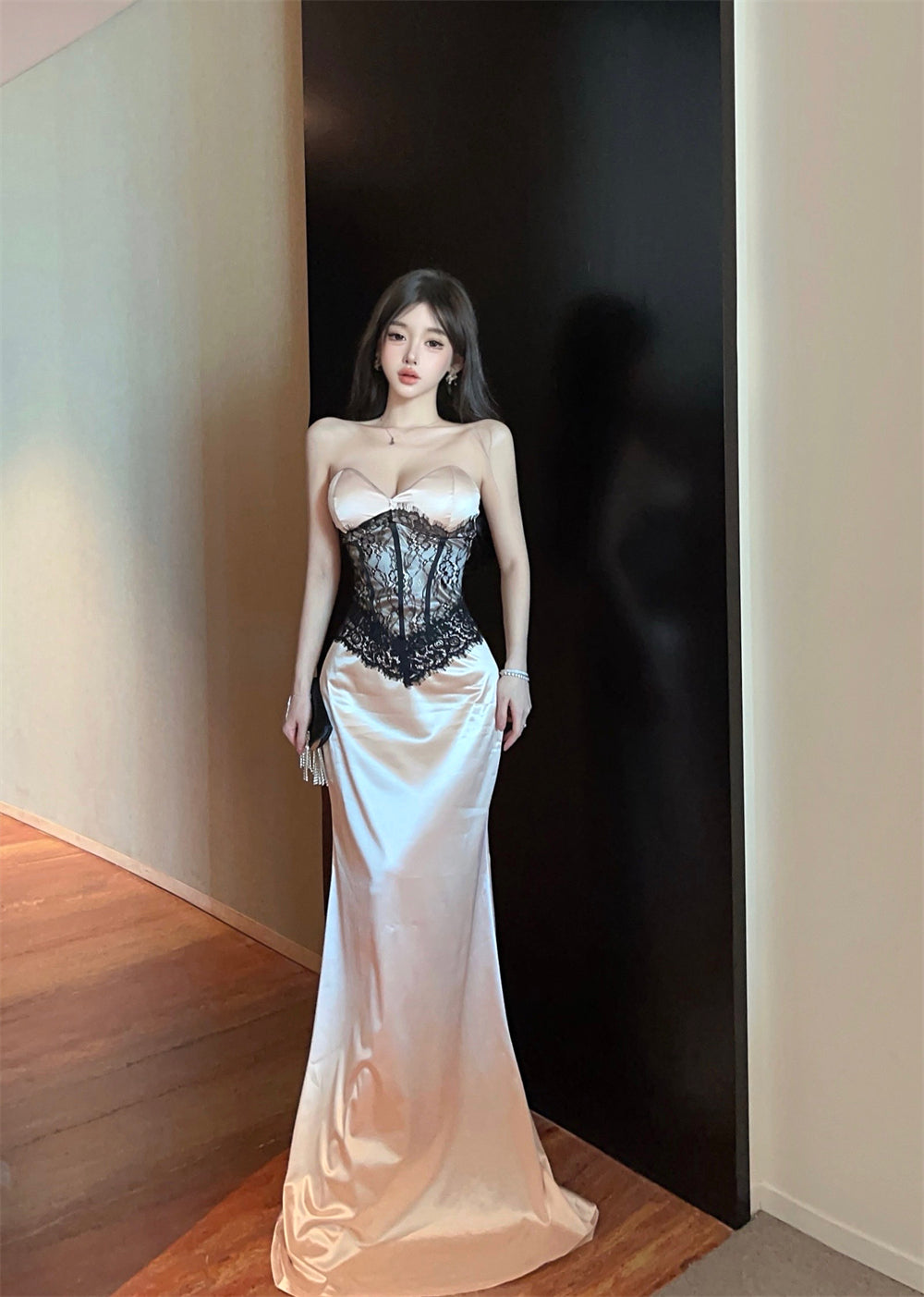 Alluring Champagne Satin Strapless Maxi Skirt Evening Parties Chic Black Lace Corset Long Dress AP2036