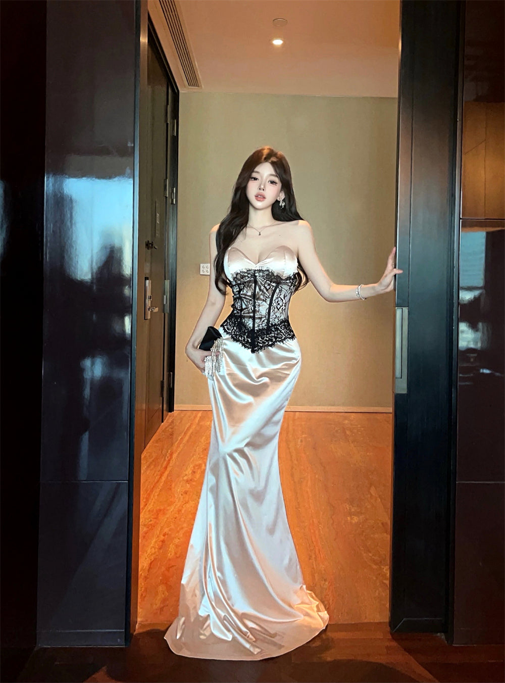 Alluring Champagne Satin Strapless Maxi Skirt Evening Parties Chic Black Lace Corset Long Dress AP2036