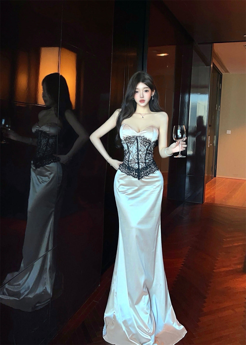 Alluring Champagne Satin Strapless Maxi Skirt Evening Parties Chic Black Lace Corset Long Dress AP2036