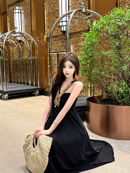 Glamorous Black Tulle Overlay A-Line Maxi Dress Exquisite Glittering Rhinestone Accent Halter Long Dress AP2046