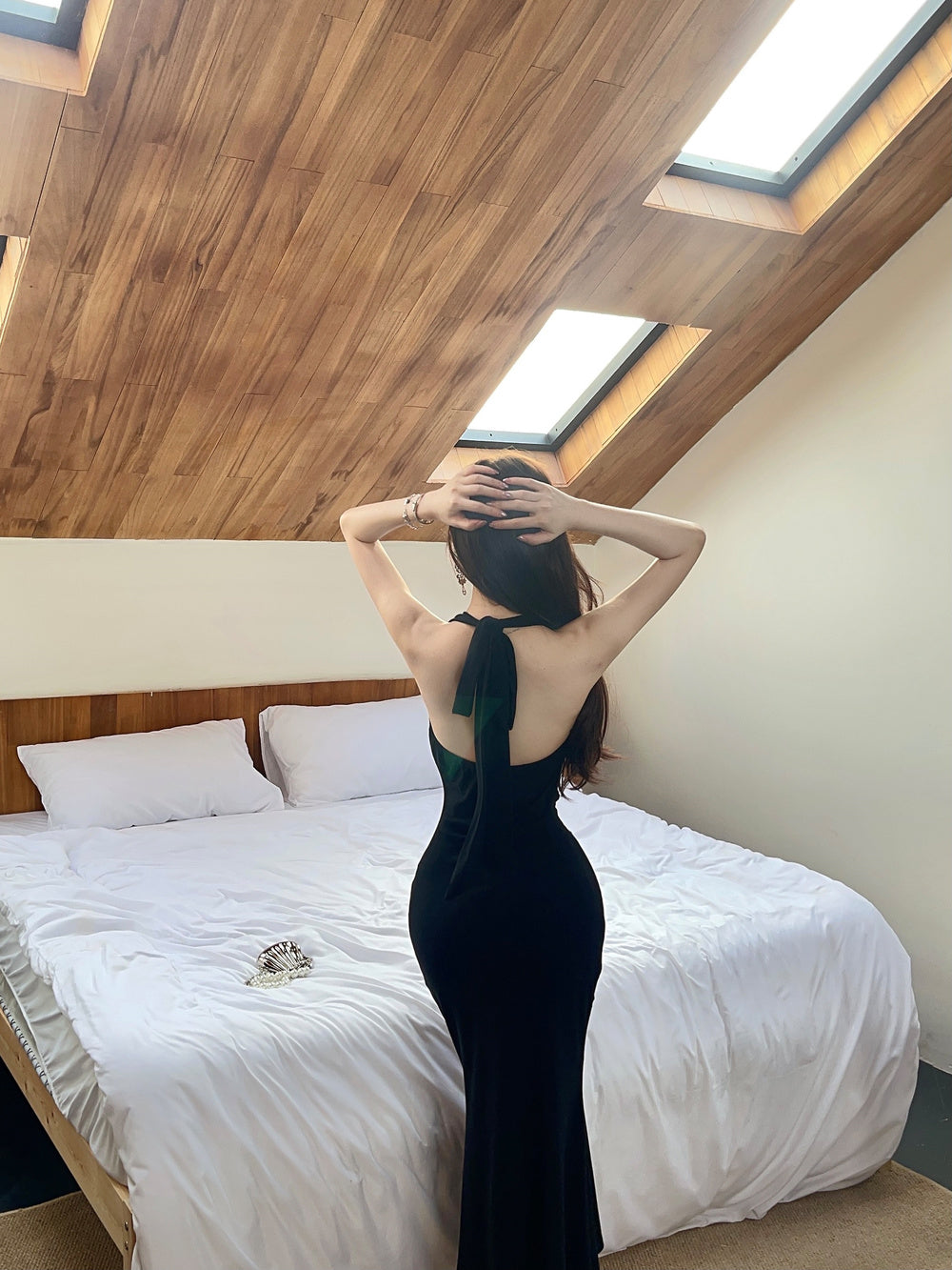 Sexy Lady Black Backless Cowl Neck Mermaid Maxi Dress Vogue Lace Splicing Halter Long Dress AP2047