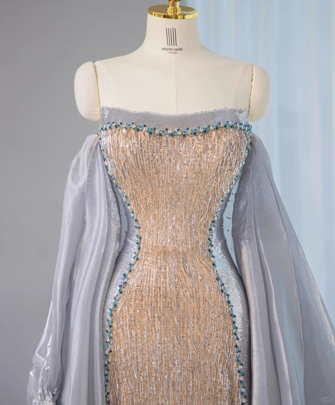 Glamorous Strapless Gold Beaded Mermaid Maxi Dress Classical Fringe Hem Silver Long Sleeve Splicing Flowing Train Prom Dress AP2105