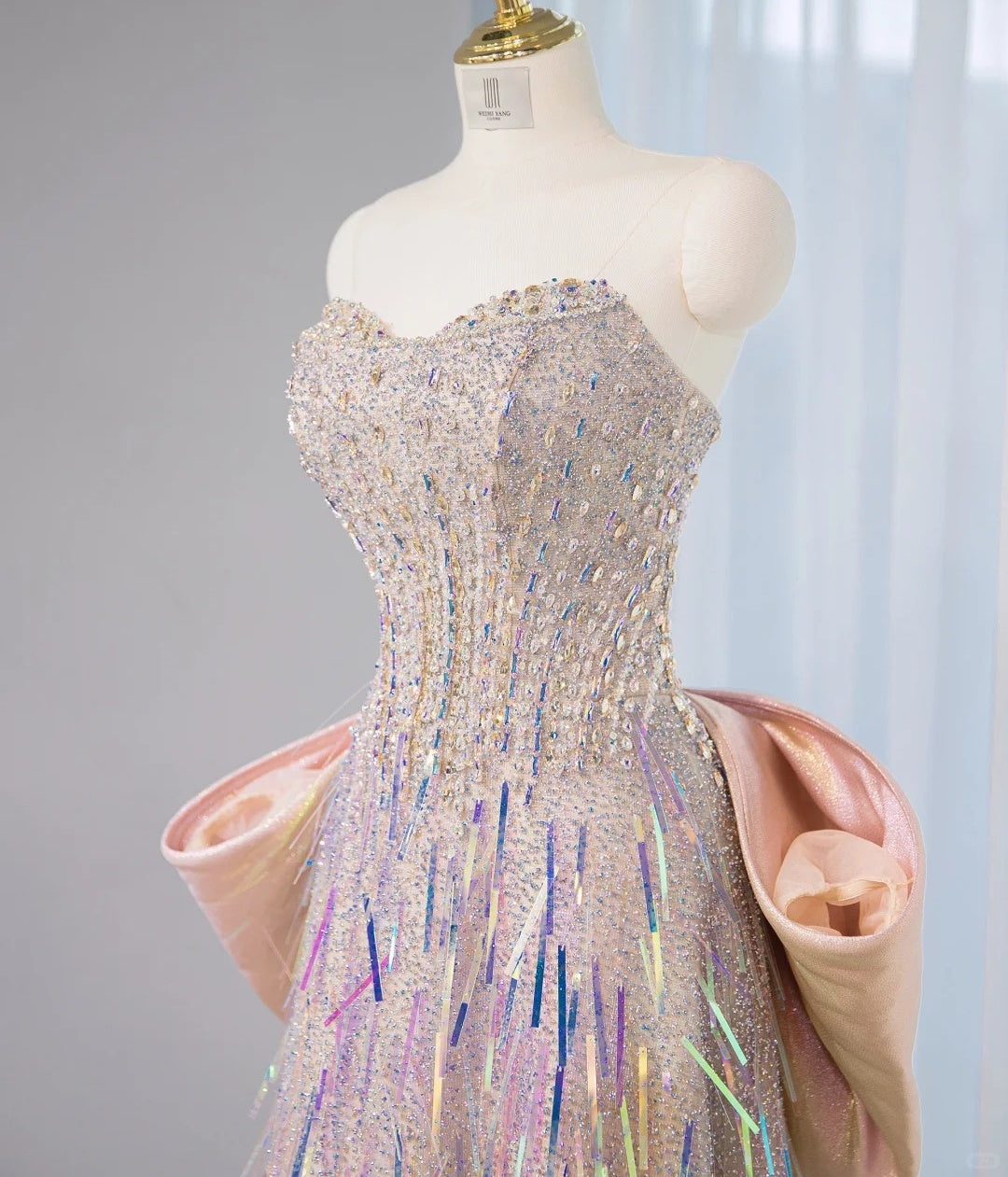 Exquisite Crystal Accent Strapless Beading Maxi Dress Graceful Oversized Bow Iridescent Tassel Trim Prom Dress AP2108