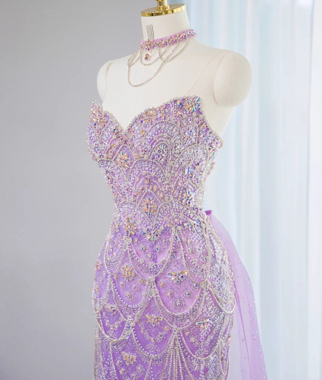 Charming Glittering Sequined Beading Maxi Dress With Tulle Train Romantic Purple Strapless Mermaid Prom Dress AP2109