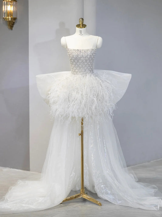 Fairy-Tale Feather Trim Crystal Beading Big Bow Tulle Train Feast Outfit Mini Dress Exquisitely Designed White Strapless Homecoming Dress AP2118