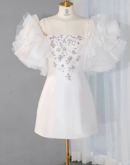 Fairy-Tale Off-Shoulder Satin Fabric Mini Dress Exquisite Tiered Tulle Splicing Glittering Beading Homecoming Dress AP2153