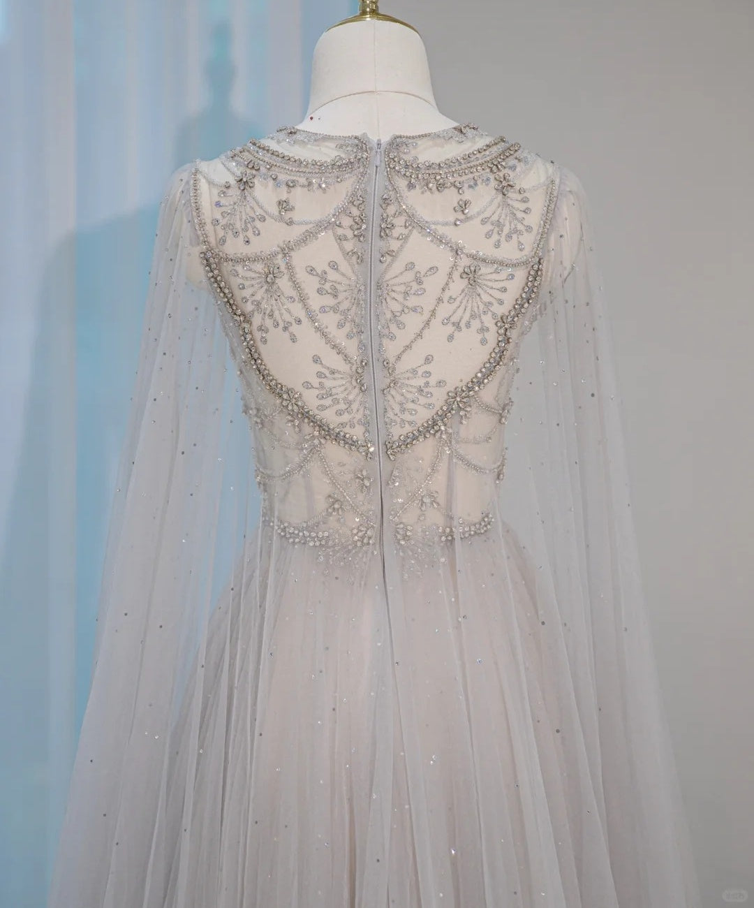 Opulent Round Neck Cascade Tulle Layered Hem Maxi Dress Charming A-Line Crystal Accent Sheer Tulle Cape Formal Events Prom Dress AP2154