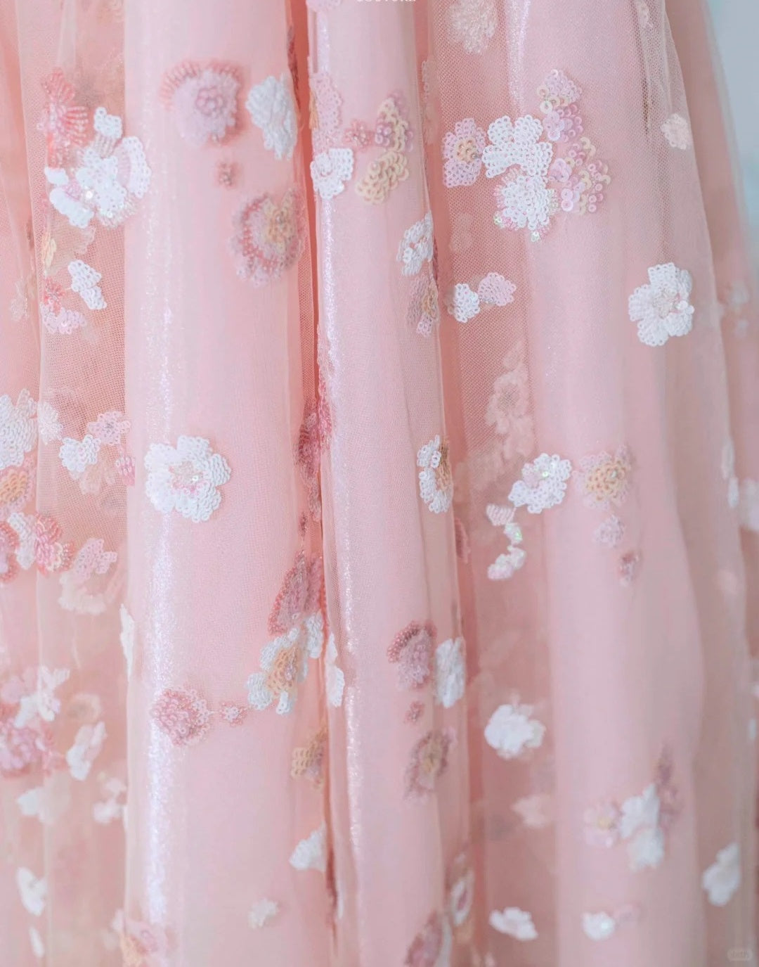 Vibrant Lustrous Big Bow Sheer Tulle Overlay Strapless Design Maxi Dress Cute Pink Floral  Sequins Accent A-Line Prom Dress AP2167