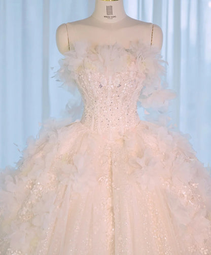 Luxurious Asymmetric Off-Shoulder 3D Floral Trimmed Bridal Dress Chic Beading A-Line Cascade Tulle Hem Wedding Dress AP2171