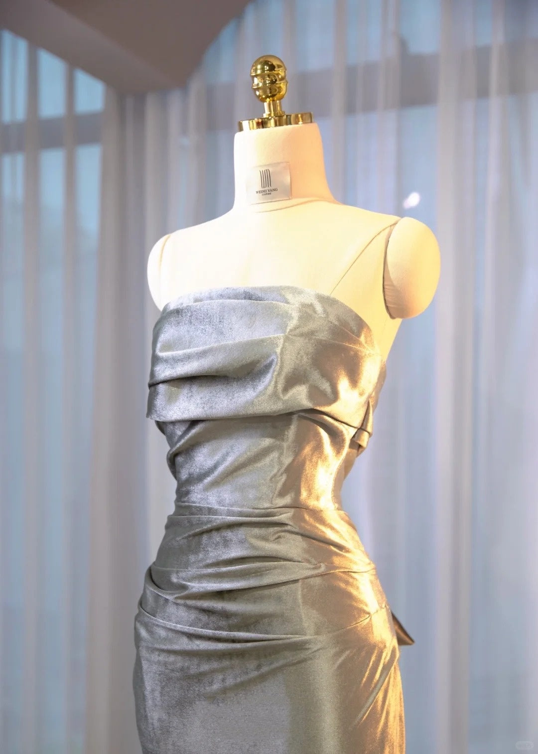 Glamorous Sheath Strapless Backless Maxi Dress Stylish Ruched Details Bow Accent at Back Prom Dress AP2176