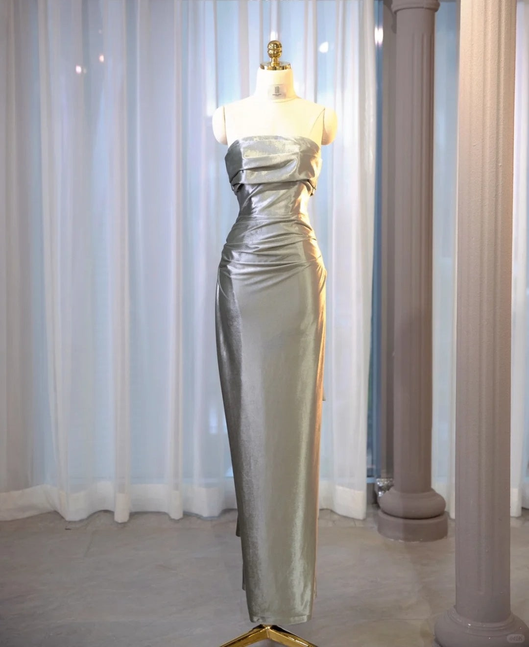 Glamorous Sheath Strapless Backless Maxi Dress Stylish Ruched Details Bow Accent at Back Prom Dress AP2176