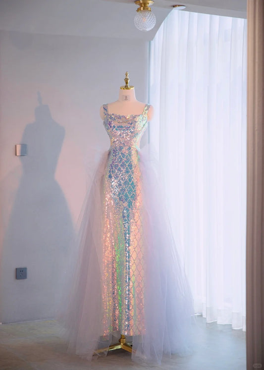 Luxurious Iridescent Sequins Evening Parties Maxi Dress Vibrant Spaghetti Straps Sheer Tulle Overlay Cutout Waist Prom Dress AP2179