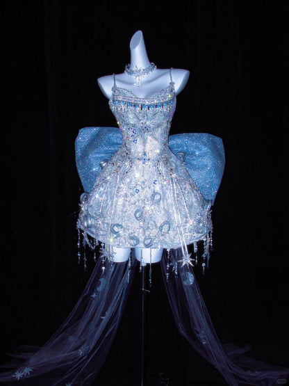 Stunning Dreamy Crystal-Embellished Spaghetti Strap Mini Dress Birthday Outfits Exquisite Giant Sparkly Bow A-Line Homecoming Dress AP2184